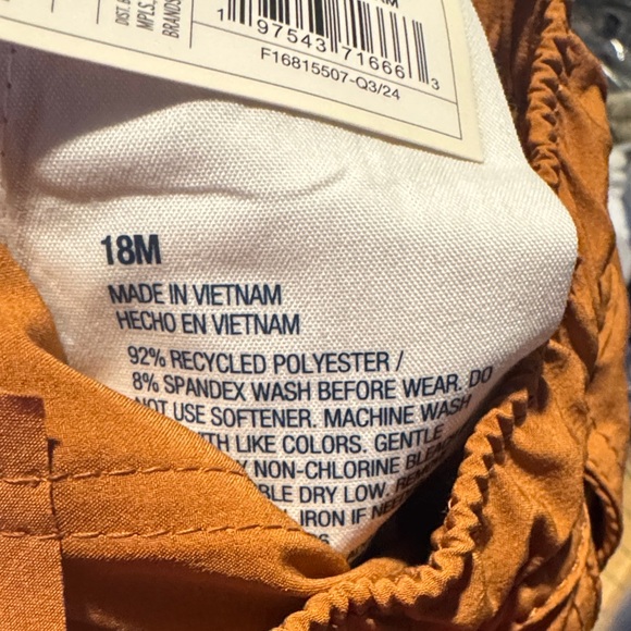 Size 18M Cat & Jack Kids Quick Dry Tan Shorts - Picture 5 of 5